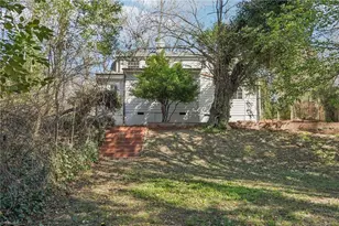 907 Sunset Dr, High Point, NC 27262 - Photo 45