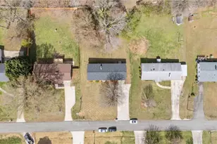 735 Hallmark Dr, Rural Hall, NC 27045 - Photo 39