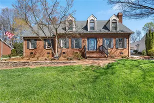 3306 Wedgewood Pl, Greensboro, NC 27403 - Photo 3