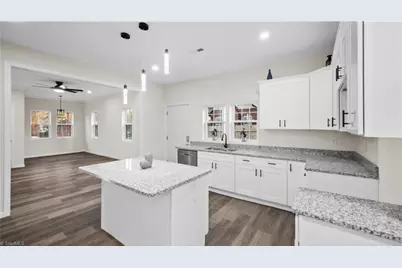 615 Atwater Street, Burlington, NC 27215 - Photo 11