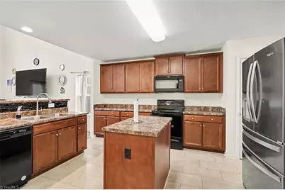 2100 Penley Trail, Greensboro, NC 27406 - Photo 9