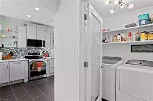5664 Regents Park Rd, Kernersville, NC 27284 - Photo 23