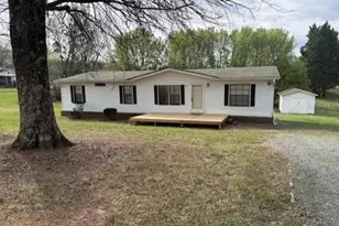 4614 Seward Rd, Pfafftown, NC 27040 - Photo 1