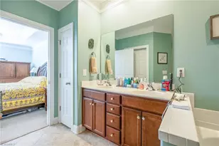 2703 Kingsbury Ct, Burlington, NC 27215 - Photo 19