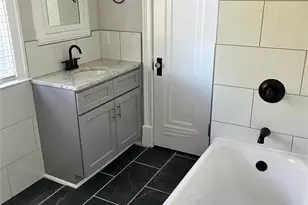 632 N Elm St, Greensboro, NC 27401 - Photo 29