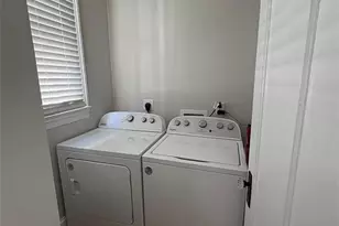 632 N Elm St, Greensboro, NC 27401 - Photo 13