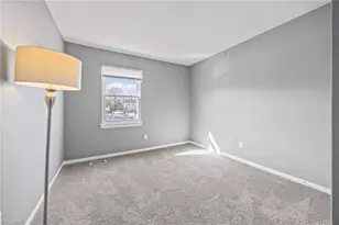 5723 Bramblegate Rd, Greensboro, NC 27409 - Photo 27