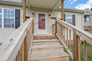 3627 Signet Dr, Winston-Salem, NC 27101 - Photo 5