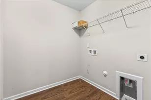 1067 Bitting Hall Cir, Rural Hall, NC 27045 - Photo 23