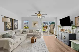 14 Meadow Crossing Ct, Greensboro, NC 27410 - Photo 11