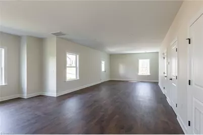 1064 S Sunset Drive, Winston-Salem, NC 27103 - Photo 3