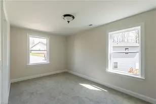 1064 S Sunset Dr, Winston-Salem, NC 27103 - Photo 5