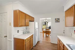 6300 Ridge Haven Rd, Greensboro, NC 27410 - Photo 11