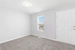 1109 Benjamin Benson St, Greensboro, NC 27406 - Photo 11