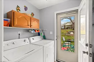 1609 Cedarlimb Ct, Winston-Salem, NC 27127 - Photo 19