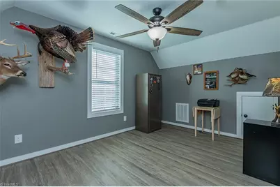 131 Lake Drive 10, Lexington, NC 27292 - Photo 29