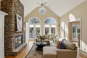 125 Maple Shade Ct, Winston-Salem, NC 27106 - Photo 3