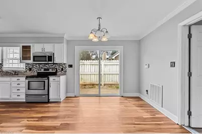 332 Brookside Court, Kernersville, NC 27284 - Photo 9