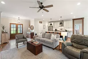 8203 Joe Jessup Ct, Greensboro, NC 27455 - Photo 11