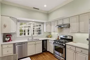 1277 Kent Pl Ln, Winston-Salem, NC 27104 - Photo 17