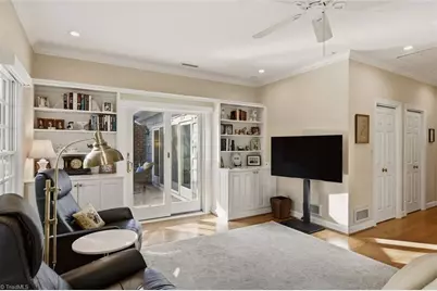 1277 Kent Place Lane, Winston-Salem, NC 27104 - Photo 23