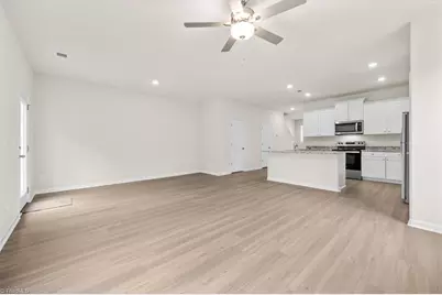 2118 Willow Glen Drive, Graham, NC 27253 - Photo 9