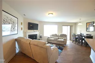 7505 Oliver Park Dr, Whitsett, NC 27377 - Photo 7