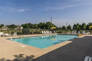 7505 Oliver Park Dr, Whitsett, NC 27377 - Photo 25