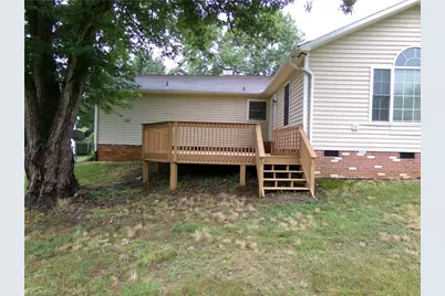 844 Leichester Square Court, Kernersville, NC 27284 - Photo 7