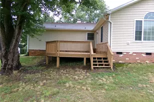 844 Leichester Square Ct, Kernersville, NC 27284 - Photo 7