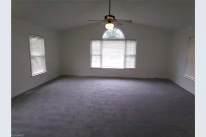 844 Leichester Square Court, Kernersville, NC 27284 - Photo 11