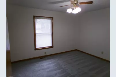 844 Leichester Square Court, Kernersville, NC 27284 - Photo 23