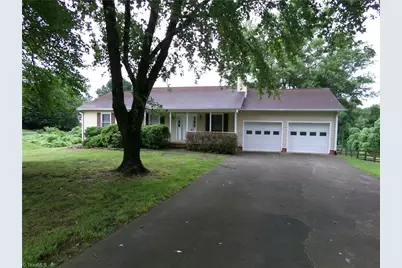 844 Leichester Square Court, Kernersville, NC 27284 - Photo 1