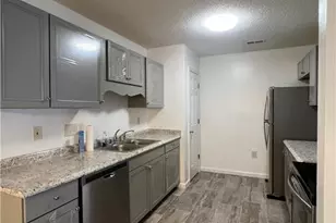 2620 Guyer St, High Point, NC 27265 - Photo 9