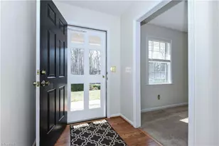 2108 Tarrywood Dr, Greensboro, NC 27455 - Photo 5