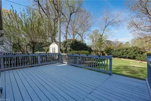 406 Westdale Pl, Greensboro, NC 27403 - Photo 29