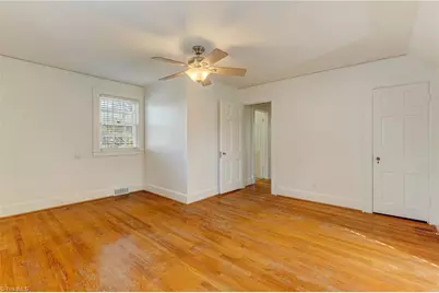 406 Westdale Place, Greensboro, NC 27403 - Photo 21