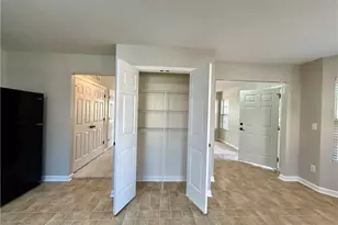 4348 Bastille Dr, Kernersville, NC 27284 - Photo 9