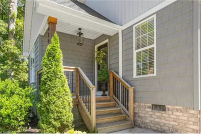 629 Rockspring Road, High Point, NC 27262 - Photo 5