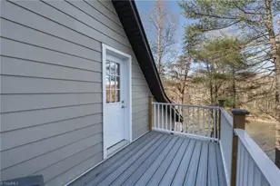 490 Blue Heron Ln, Wilkesboro, NC 28697 - Photo 33