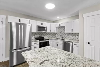 4044 Sundance Drive, Belews Creek, NC 27052 - Photo 9