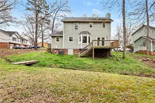 401 Sherwood Ct, Eden, NC 27288 - Photo 17