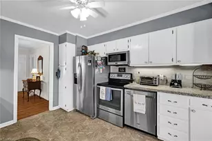 111 Pratt St, Madison, NC 27025 - Photo 15