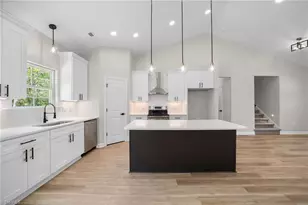 536 Virginia Dr, Yadkinville, NC 27005 - Photo 11