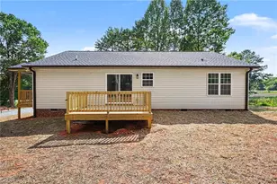 6331 New Center Church Rd, Seagrove, NC 27341 - Photo 31