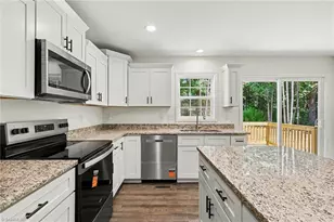 6331 New Center Church Rd, Seagrove, NC 27341 - Photo 7