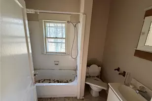 305 Lockland Ave, Winston-Salem, NC 27103 - Photo 17