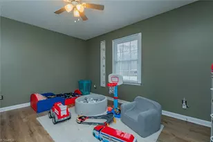 2047 Old Mountain Rd, Lexington, NC 27292 - Photo 15