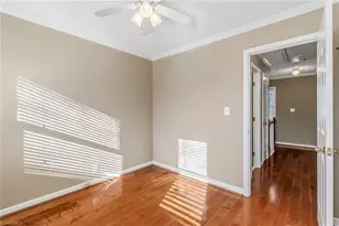 4 Holdsworth Ct, Greensboro, NC 27455 - Photo 35