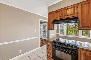 4 Holdsworth Ct, Greensboro, NC 27455 - Photo 15